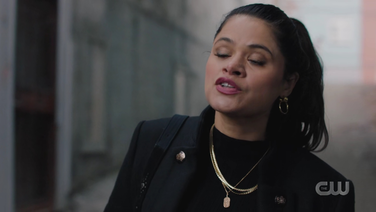charmed-online-dot-nl_charmed4x02YouCantGoHomeAgain0782.jpg
