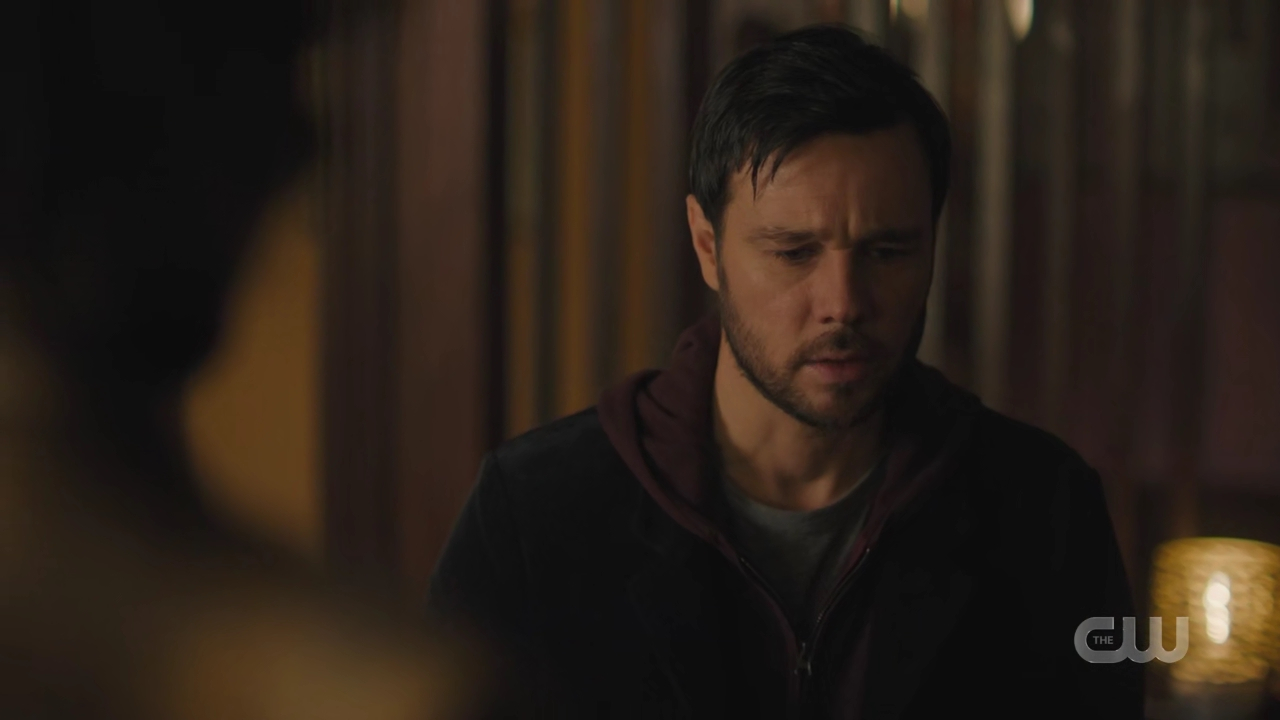 charmed-online-dot-nl_charmed4x02YouCantGoHomeAgain0941.jpg