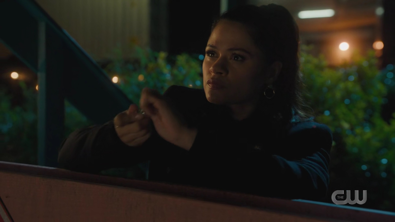 charmed-online-dot-nl_charmed4x02YouCantGoHomeAgain0961.jpg