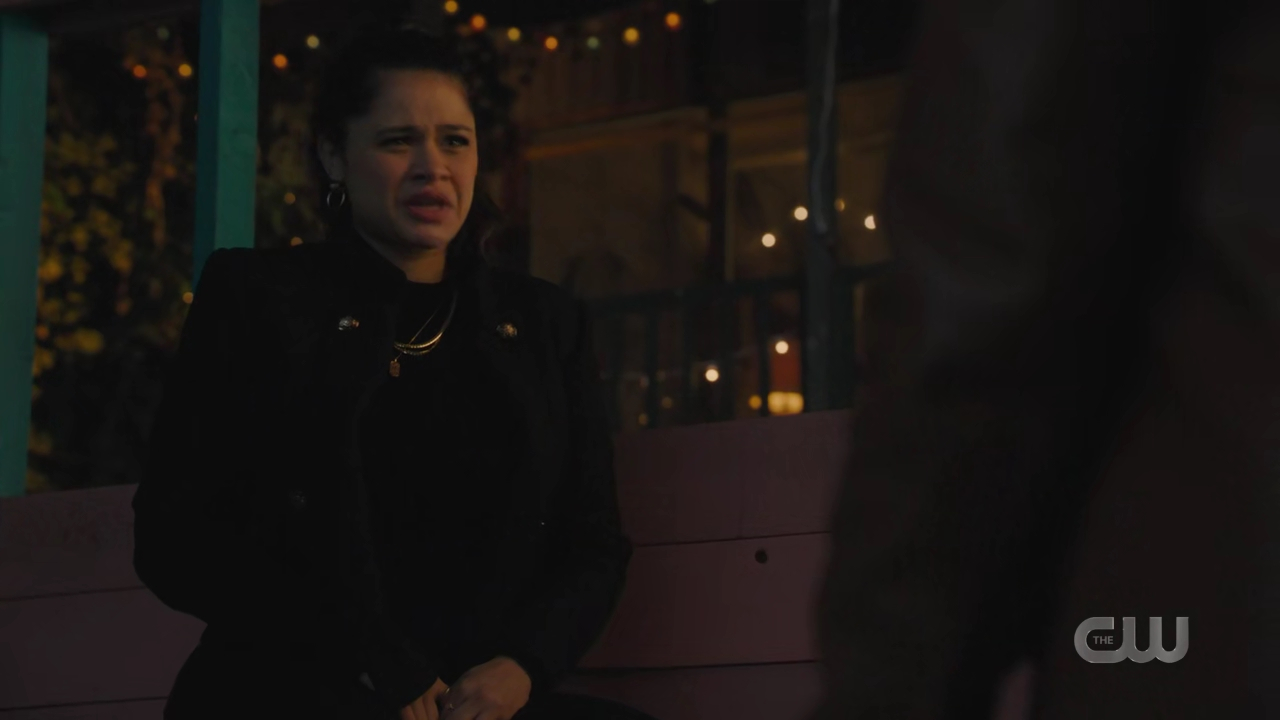charmed-online-dot-nl_charmed4x02YouCantGoHomeAgain1276.jpg