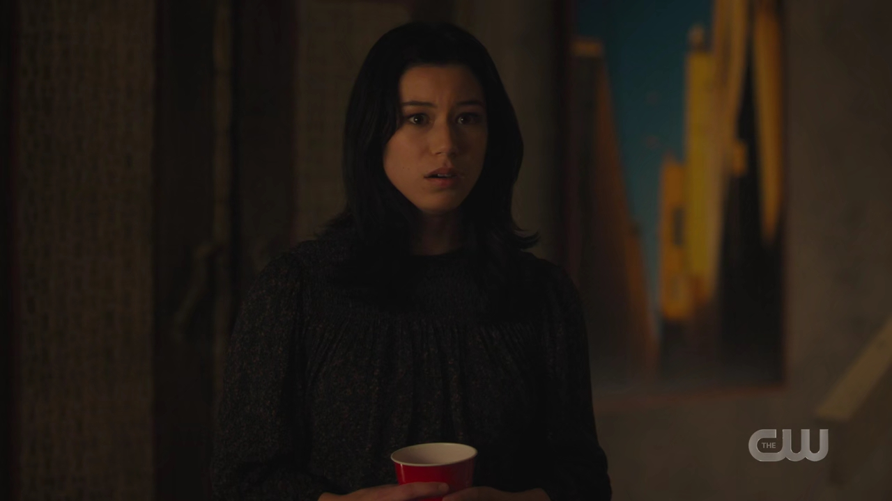 charmed-online-dot-nl_charmed4x02YouCantGoHomeAgain1319.jpg