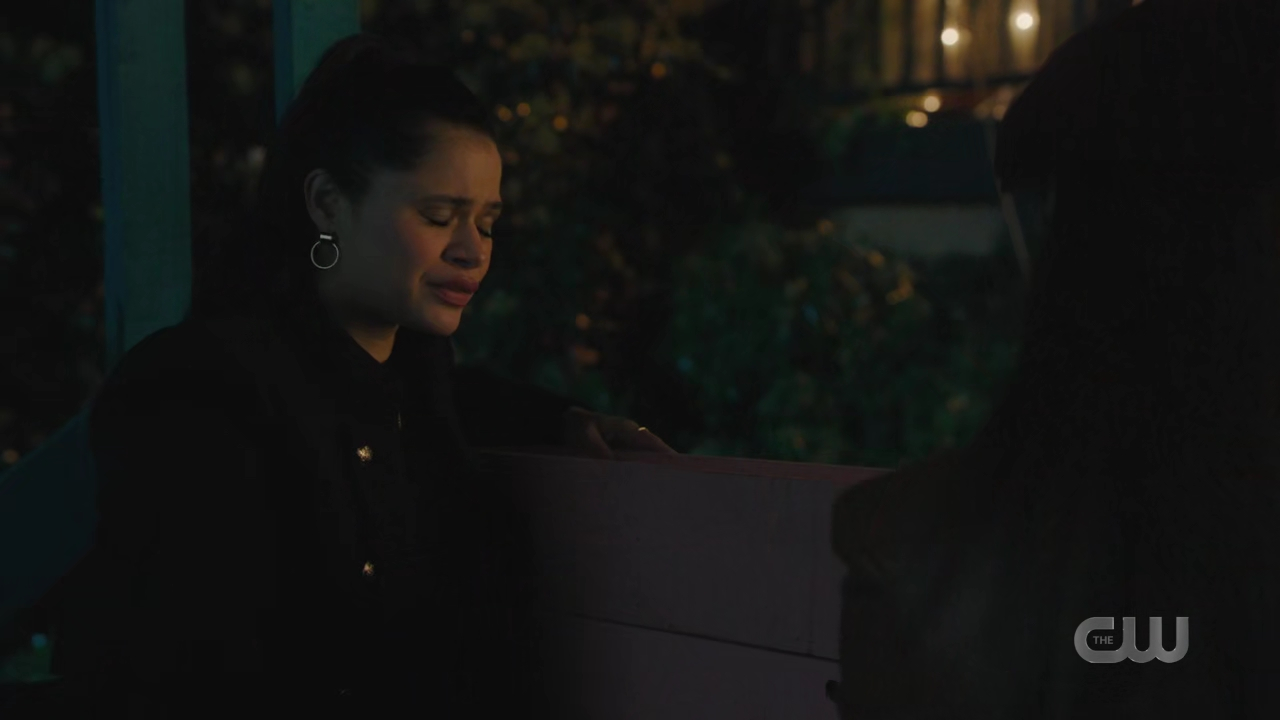 charmed-online-dot-nl_charmed4x02YouCantGoHomeAgain1344.jpg