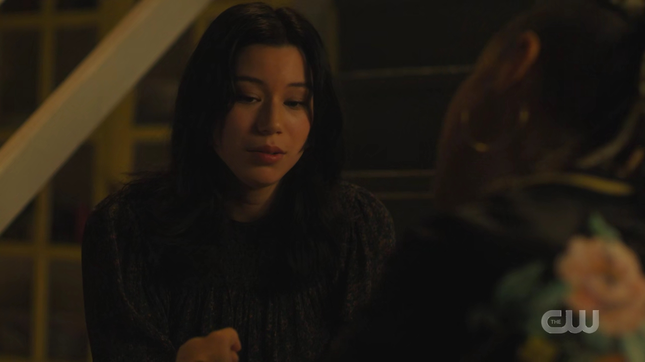 charmed-online-dot-nl_charmed4x02YouCantGoHomeAgain1416.jpg