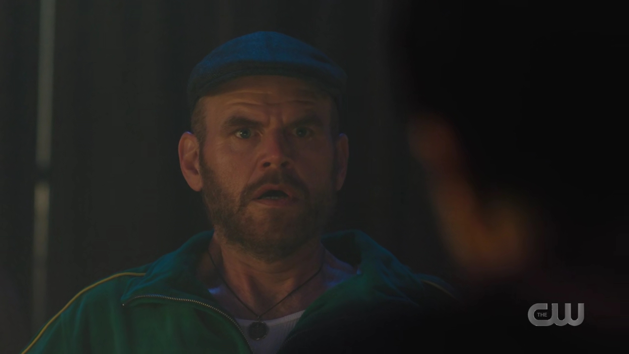 charmed-online-dot-nl_charmed4x02YouCantGoHomeAgain1556.jpg
