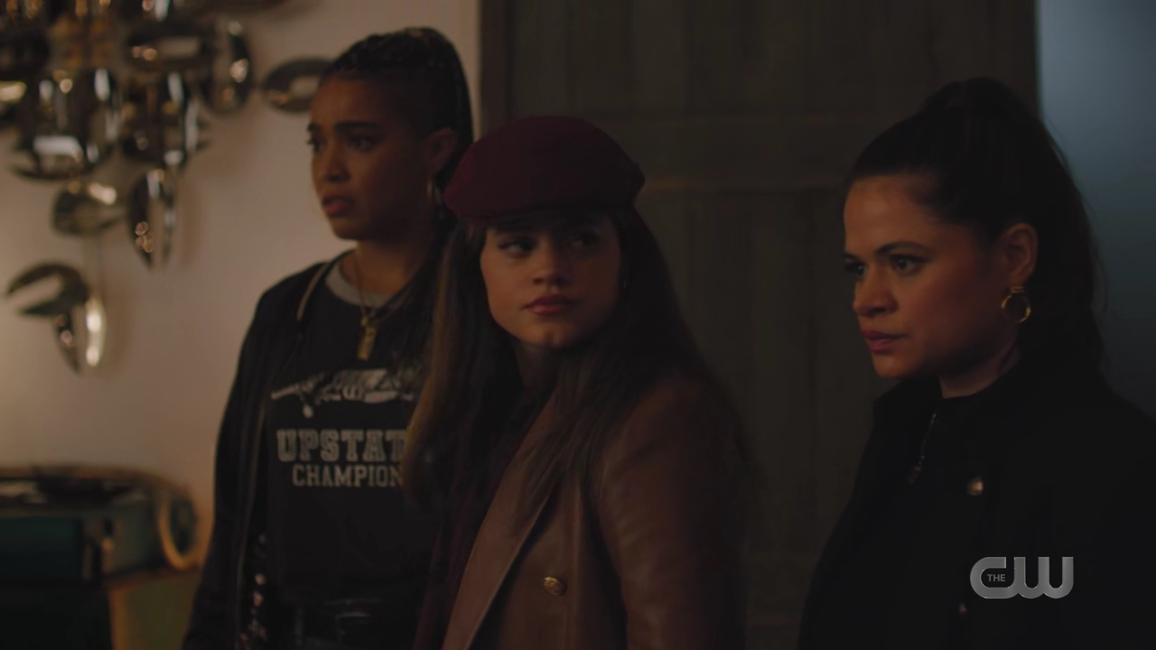 charmed-online-dot-nl_charmed4x02YouCantGoHomeAgain1618.jpg