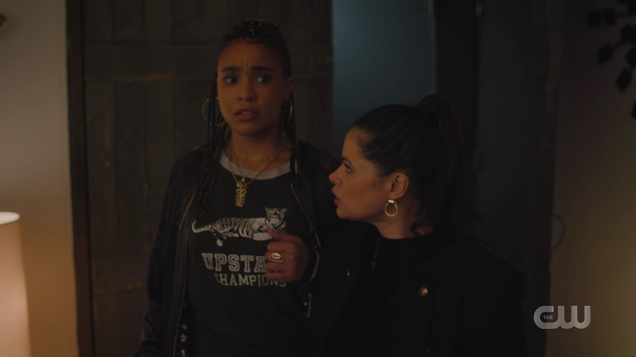 charmed-online-dot-nl_charmed4x02YouCantGoHomeAgain1628.jpg