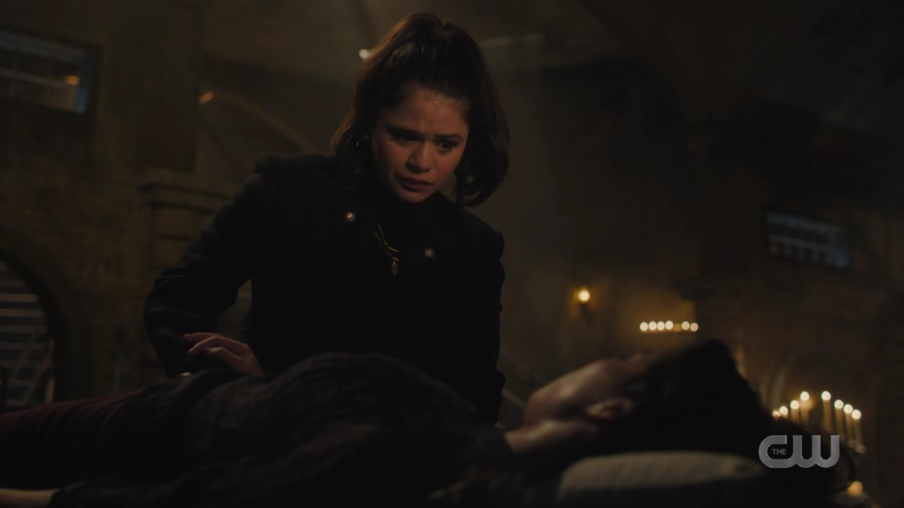 charmed-online-dot-nl_charmed4x02YouCantGoHomeAgain1873.jpg