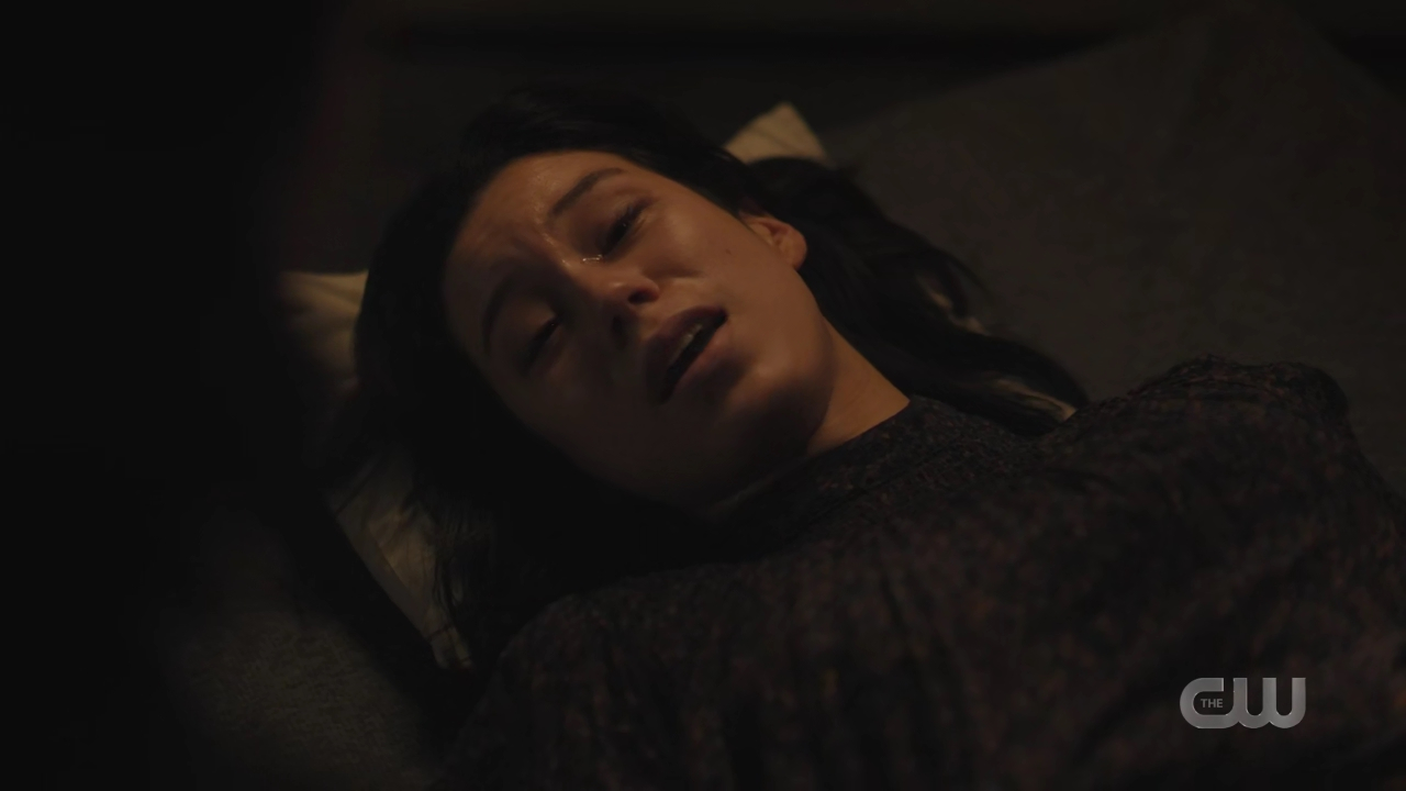 charmed-online-dot-nl_charmed4x02YouCantGoHomeAgain1877.jpg