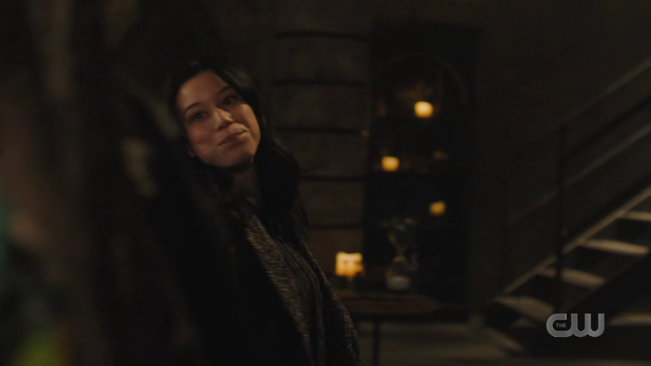 charmed-online-dot-nl_charmed4x02YouCantGoHomeAgain2082.jpg