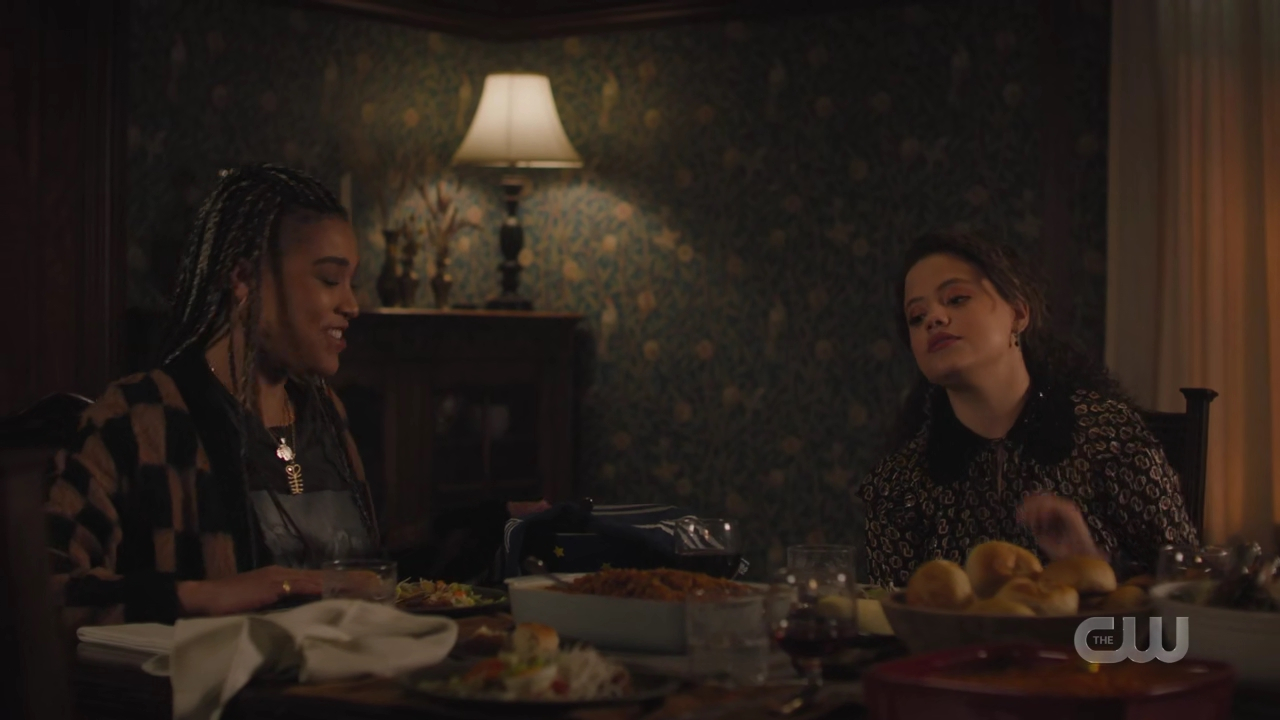 charmed-online-dot-nl_Charmed4x03UnluckyCharmed0127.jpg charmed-online-dot-nl_Charmed4x03UnluckyCharmed0127.jpg