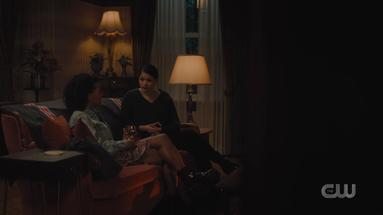 charmed-online-dot-nl_Charmed4x03UnluckyCharmed2019.jpg