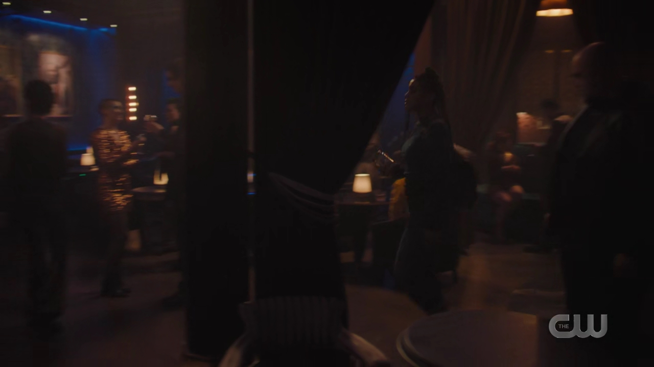 charmed-online-dot-nl_charmed4x04Ripples0683.jpg