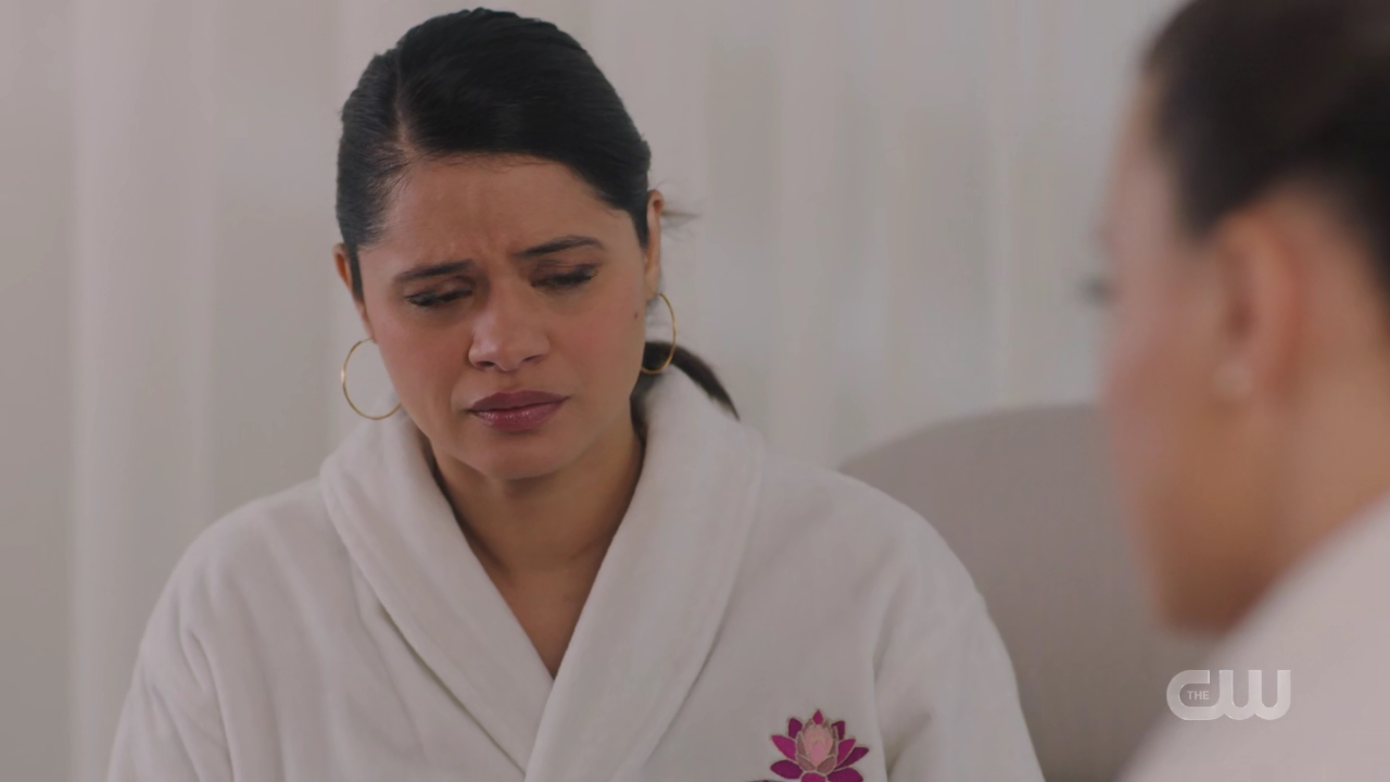 charmed-online-dot-nl_charmed4x04Ripples0818.jpg