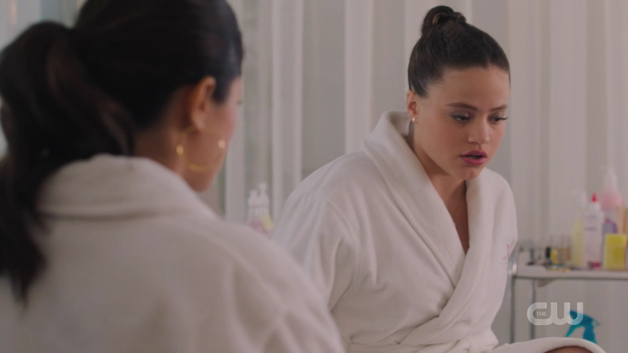 charmed-online-dot-nl_charmed4x04Ripples0822.jpg