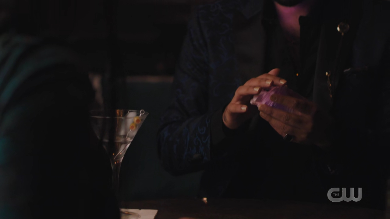 charmed-online-dot-nl_charmed4x04Ripples0839.jpg