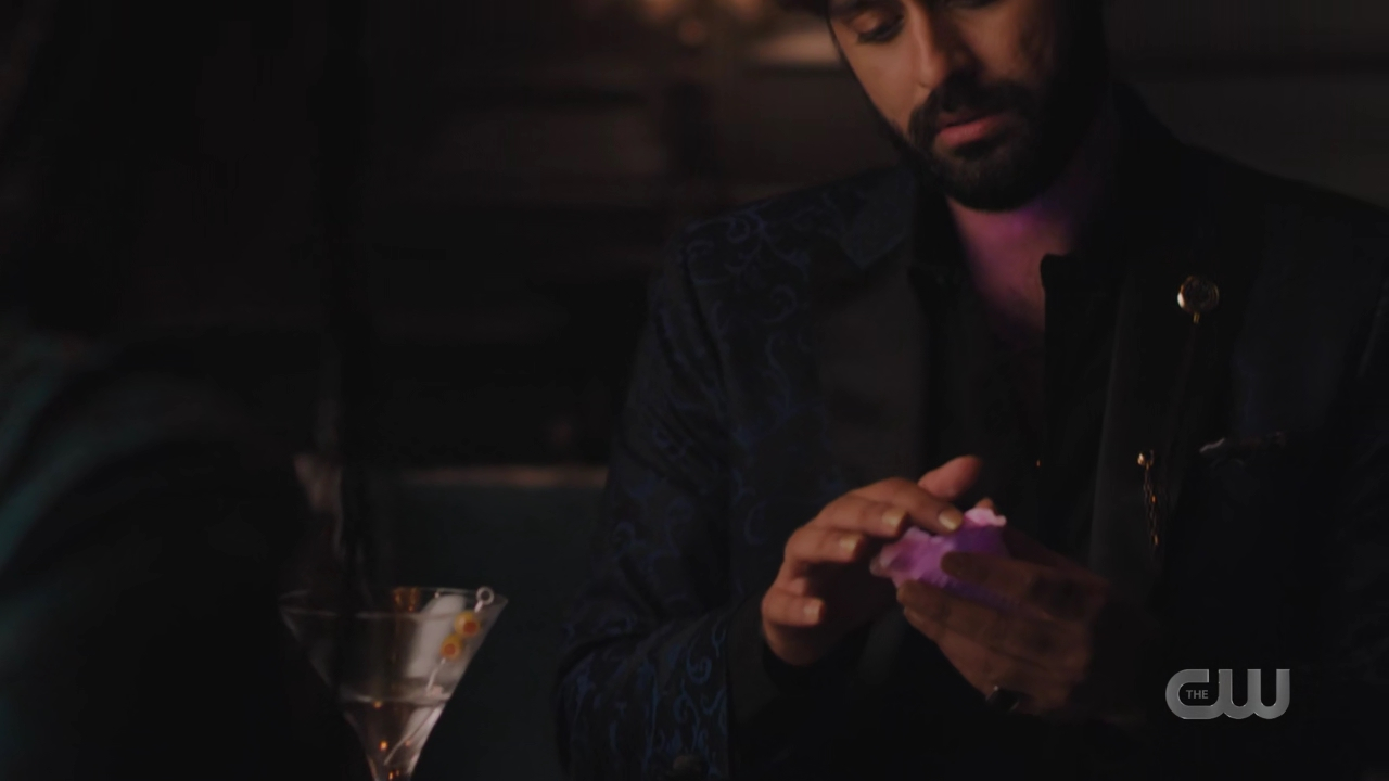 charmed-online-dot-nl_charmed4x04Ripples0840.jpg