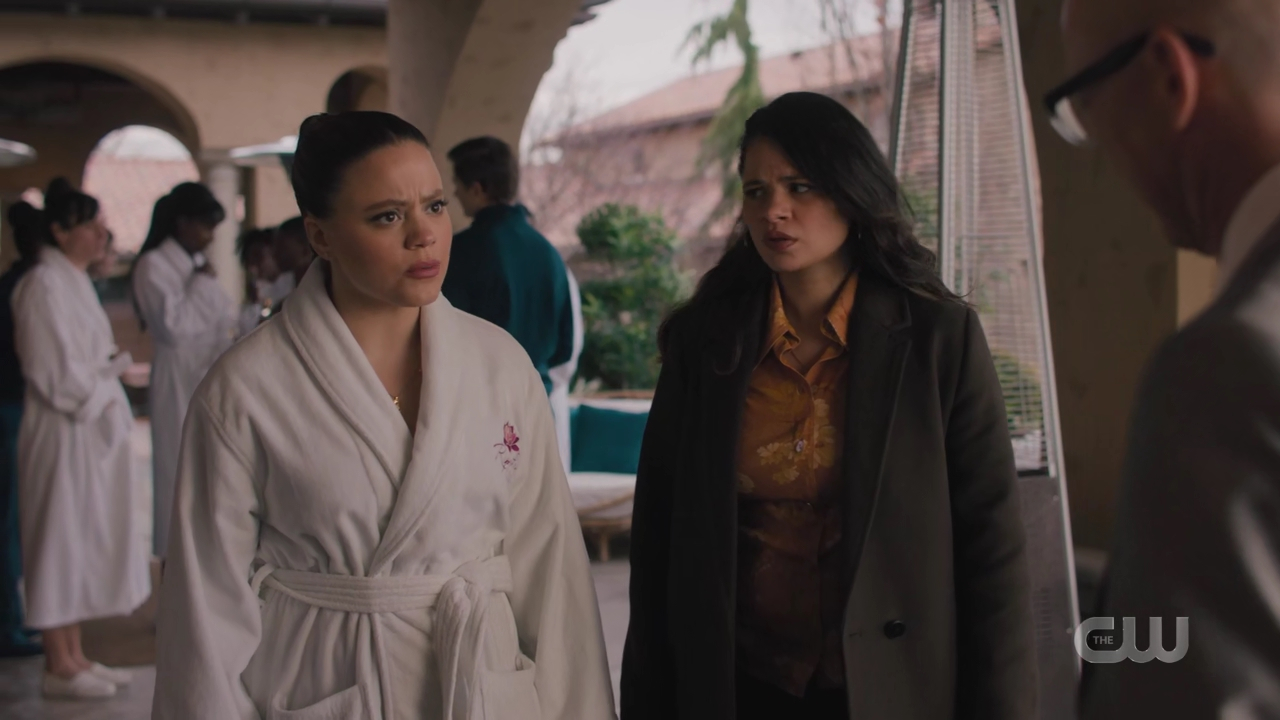 charmed-online-dot-nl_charmed4x04Ripples1748.jpg