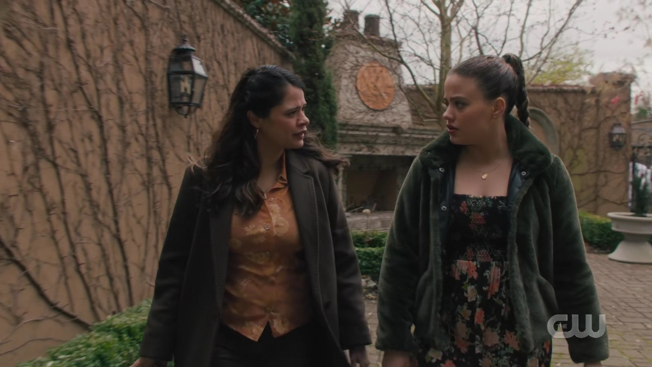 charmed-online-dot-nl_charmed4x04Ripples1817.jpg