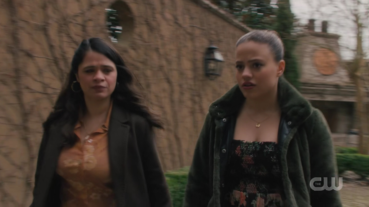charmed-online-dot-nl_charmed4x04Ripples1818.jpg