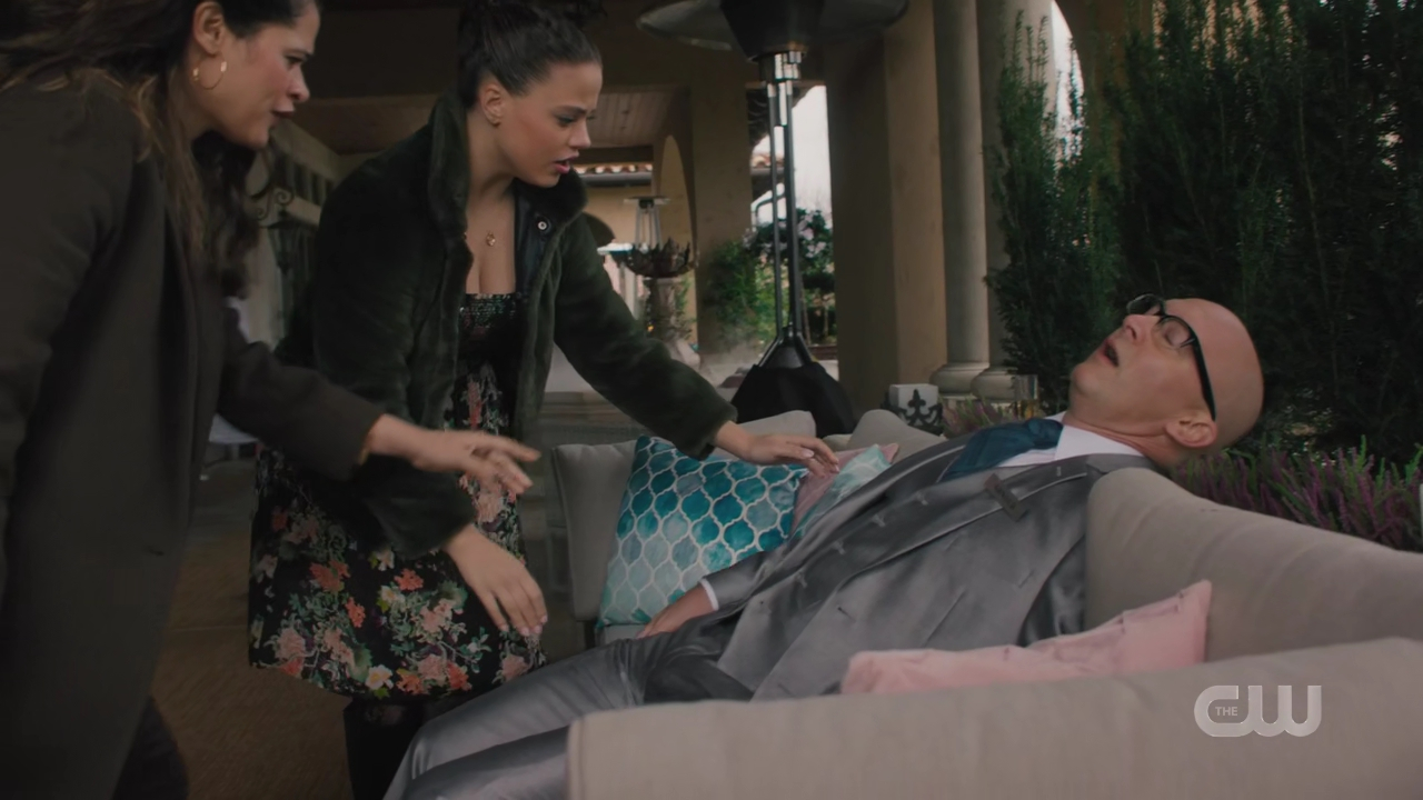charmed-online-dot-nl_charmed4x04Ripples1826.jpg