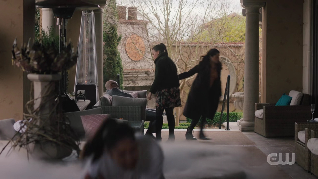charmed-online-dot-nl_charmed4x04Ripples1842.jpg