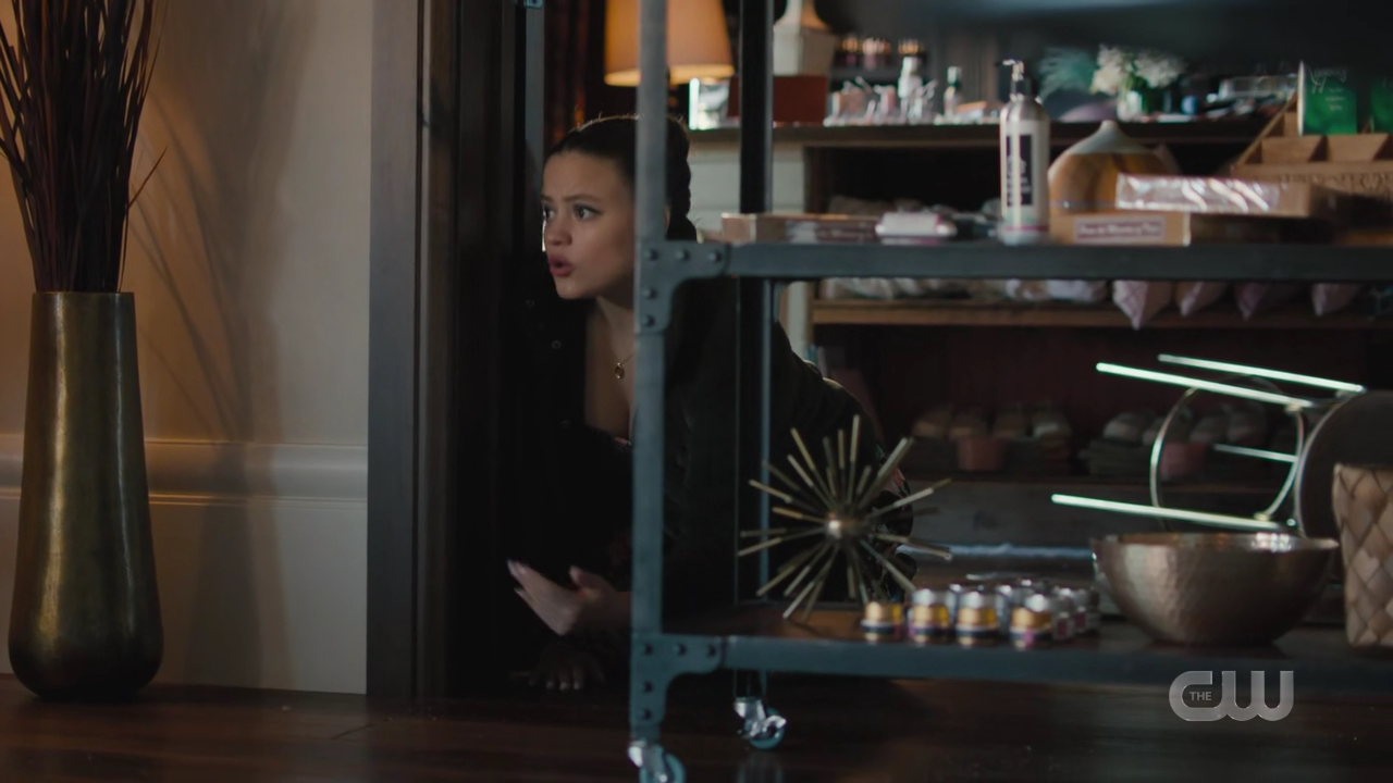 charmed-online-dot-nl_charmed4x04Ripples1877.jpg
