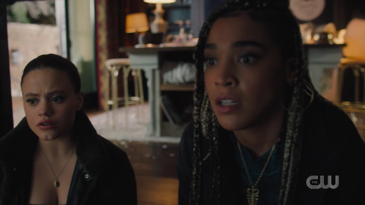 charmed-online-dot-nl_charmed4x04Ripples1911.jpg