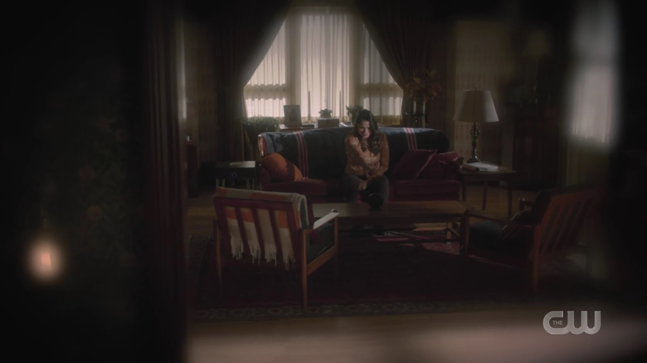 charmed-online-dot-nl_Charmed4x05TheSisterhoodoftheTravelingSandwich0208.jpg