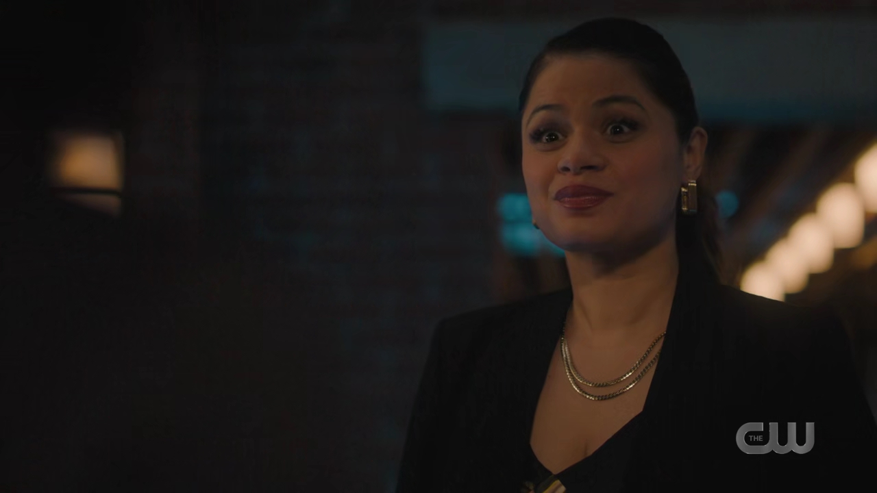 charmed-online-dot-nl_Charmed4x05TheSisterhoodoftheTravelingSandwich0288.jpg charmed-online-dot-nl_Charmed4x05TheSisterhoodoftheTravelingSandwich0288.jpg