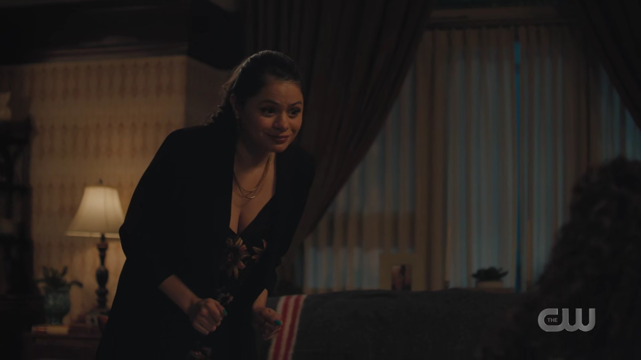 charmed-online-dot-nl_Charmed4x05TheSisterhoodoftheTravelingSandwich0328.jpg