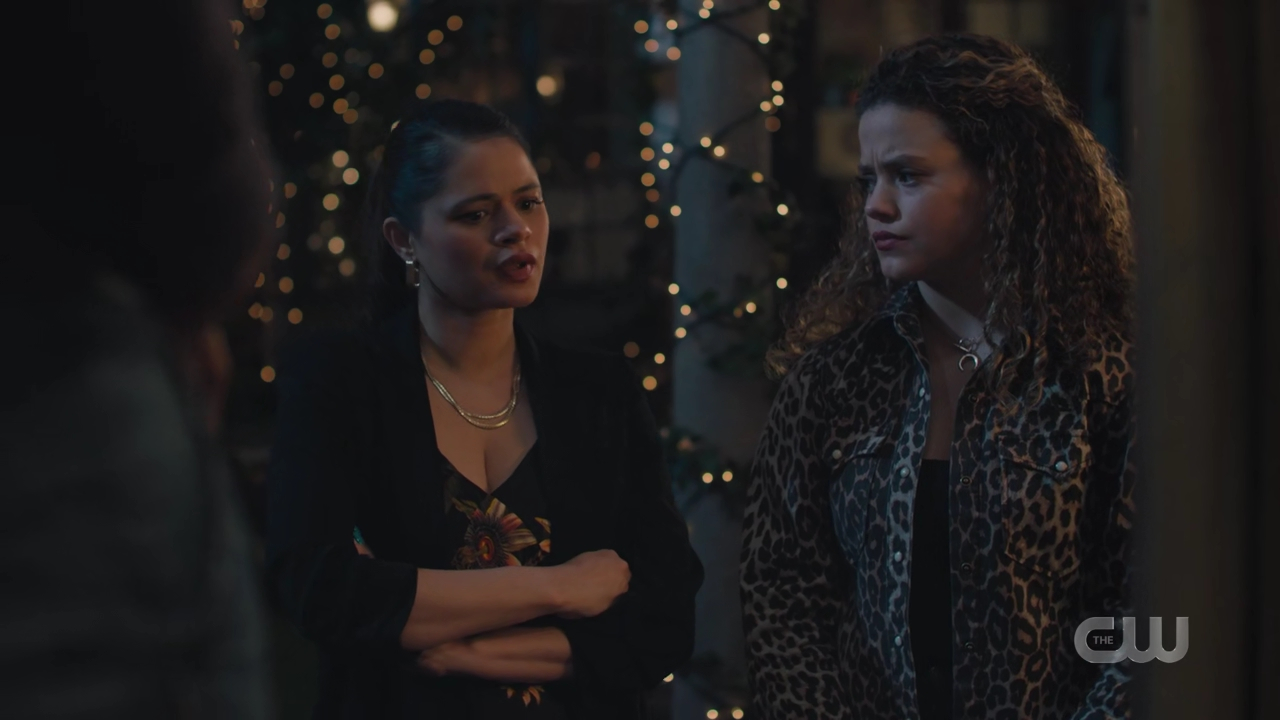 charmed-online-dot-nl_Charmed4x05TheSisterhoodoftheTravelingSandwich0467.jpg