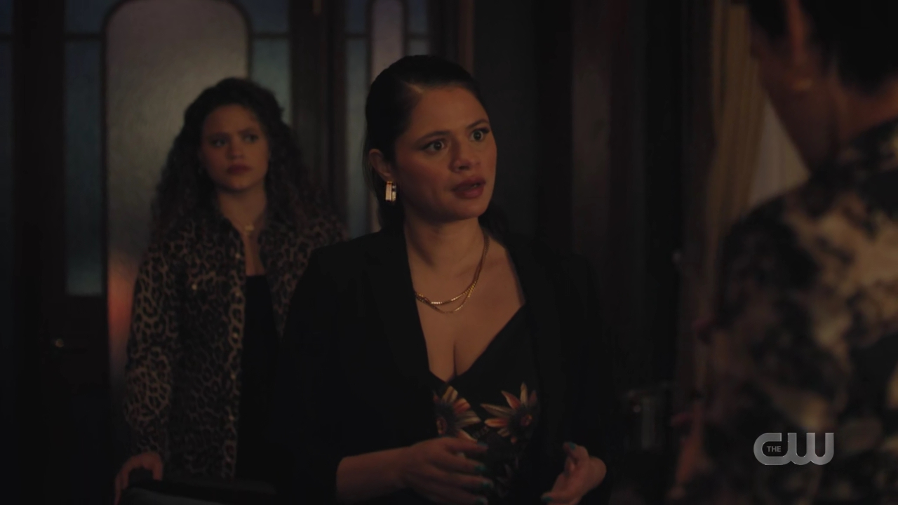 charmed-online-dot-nl_Charmed4x05TheSisterhoodoftheTravelingSandwich0561.jpg