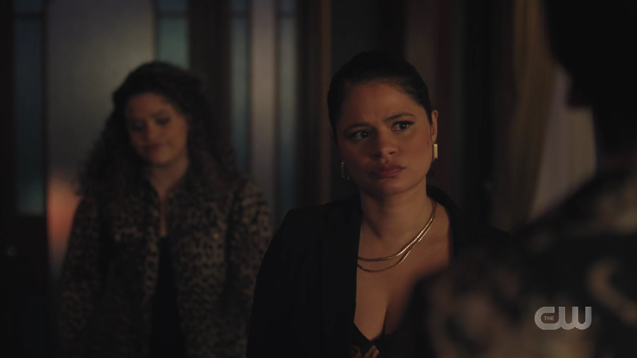 charmed-online-dot-nl_Charmed4x05TheSisterhoodoftheTravelingSandwich0588.jpg