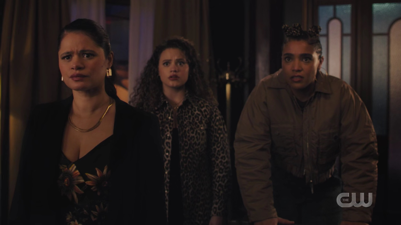 charmed-online-dot-nl_Charmed4x05TheSisterhoodoftheTravelingSandwich0640.jpg