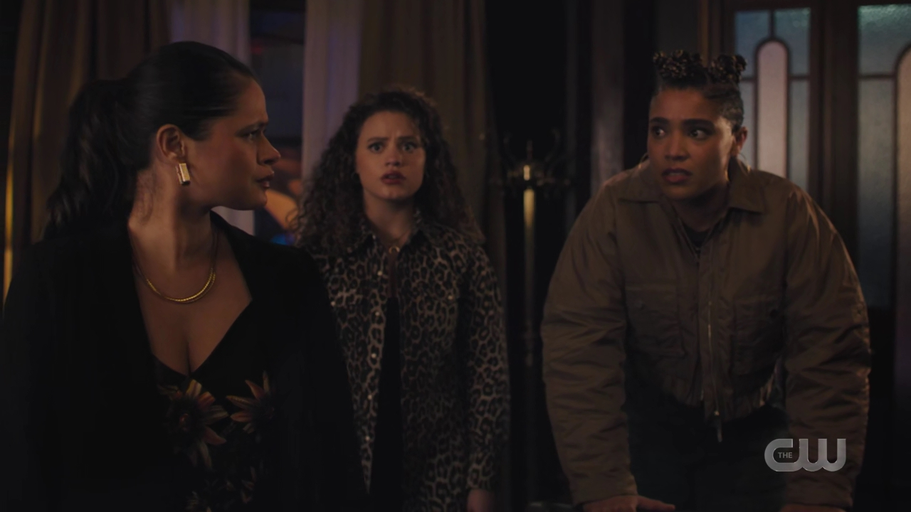 charmed-online-dot-nl_Charmed4x05TheSisterhoodoftheTravelingSandwich0641.jpg