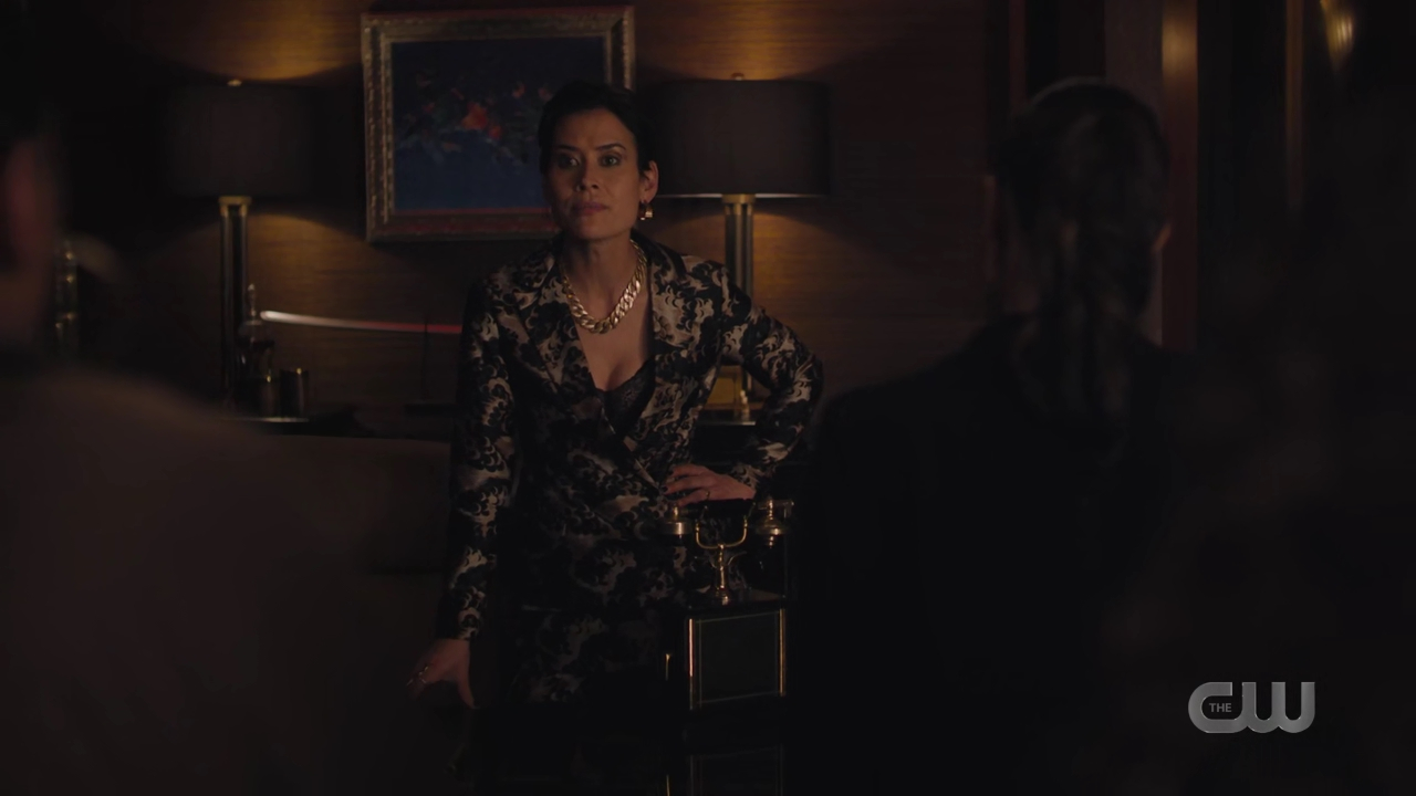 charmed-online-dot-nl_Charmed4x05TheSisterhoodoftheTravelingSandwich0653.jpg