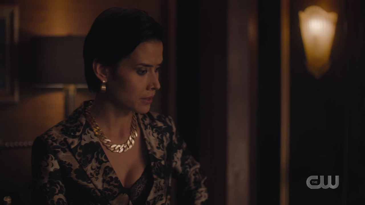 charmed-online-dot-nl_Charmed4x05TheSisterhoodoftheTravelingSandwich0669.jpg
