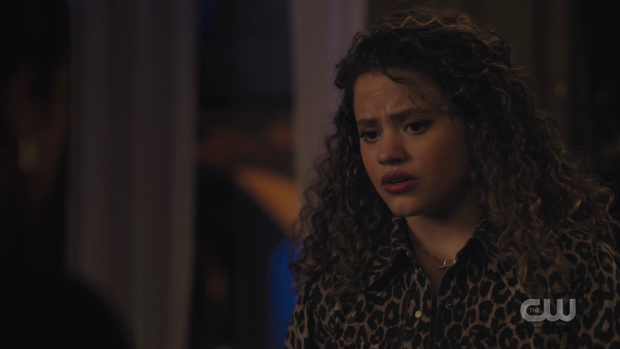 charmed-online-dot-nl_Charmed4x05TheSisterhoodoftheTravelingSandwich0711.jpg