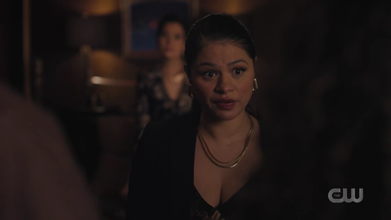 charmed-online-dot-nl_Charmed4x05TheSisterhoodoftheTravelingSandwich0723.jpg