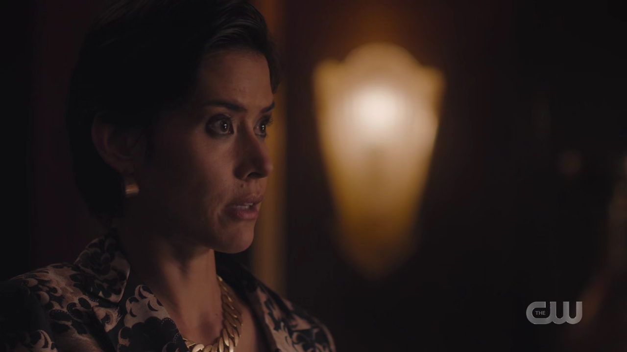 charmed-online-dot-nl_Charmed4x05TheSisterhoodoftheTravelingSandwich0768.jpg