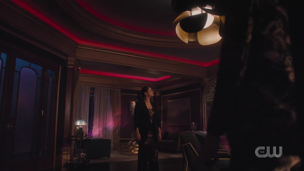 charmed-online-dot-nl_Charmed4x05TheSisterhoodoftheTravelingSandwich0931.jpg