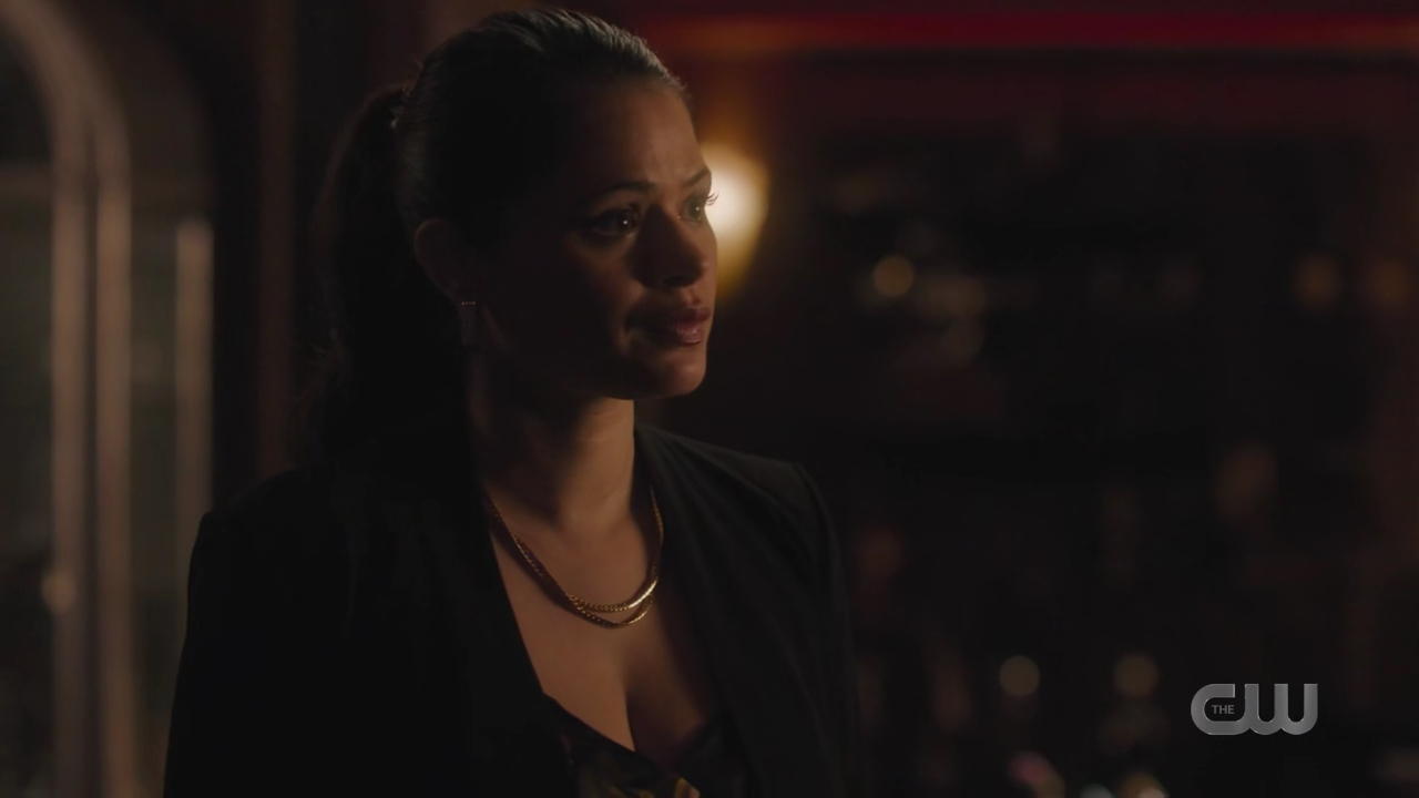 charmed-online-dot-nl_Charmed4x05TheSisterhoodoftheTravelingSandwich0955.jpg