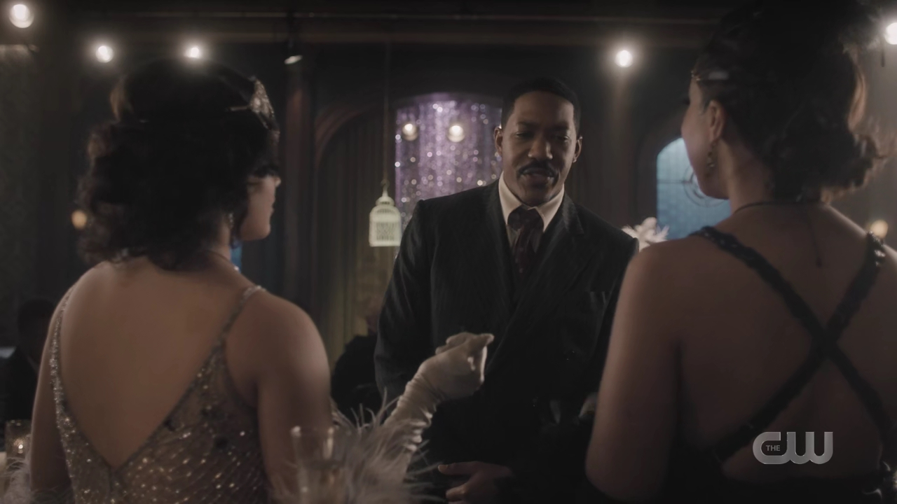 charmed-online-dot-nl_Charmed4x05TheSisterhoodoftheTravelingSandwich1138.jpg
