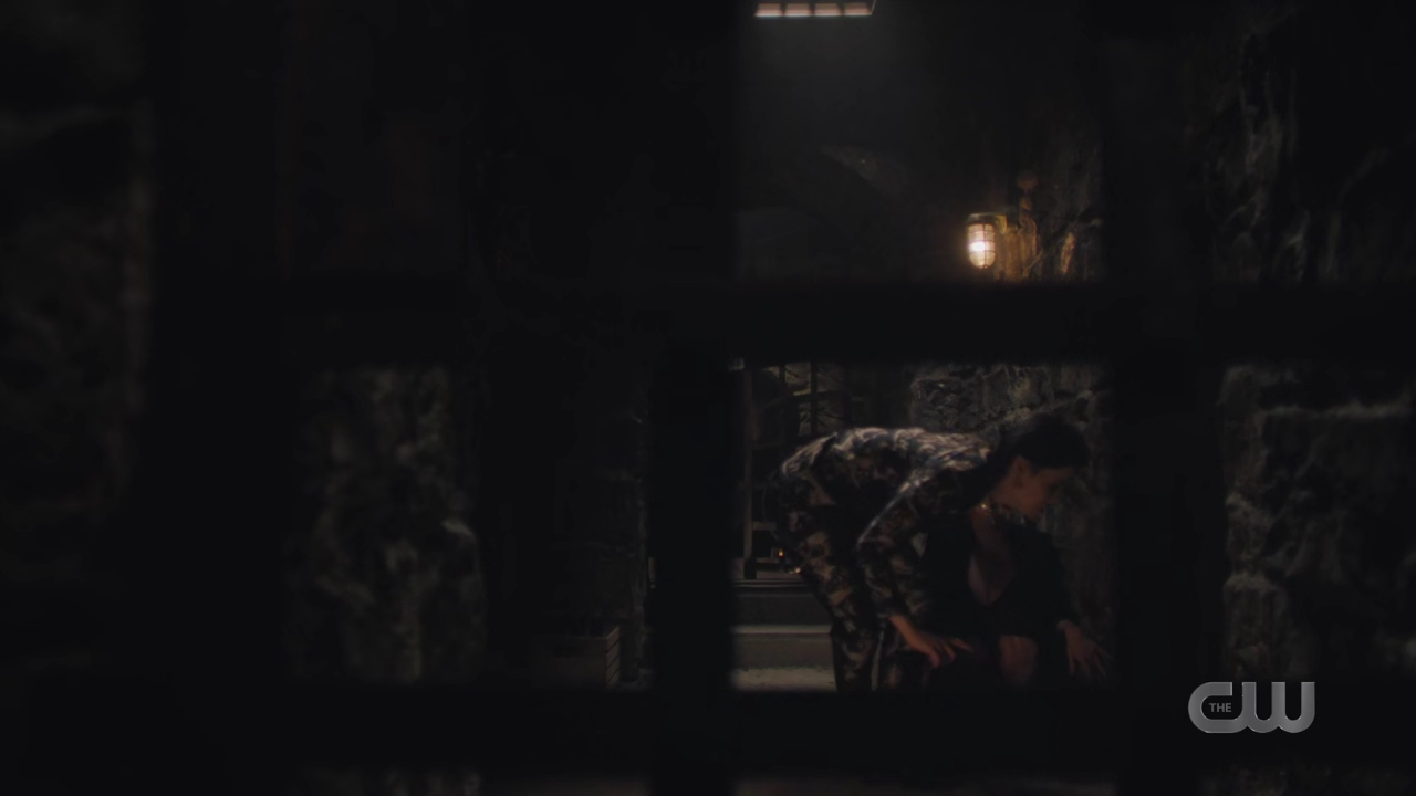 charmed-online-dot-nl_Charmed4x05TheSisterhoodoftheTravelingSandwich1538.jpg charmed-online-dot-nl_Charmed4x05TheSisterhoodoftheTravelingSandwich1538.jpg