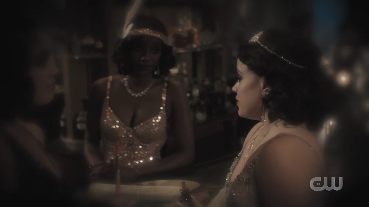 charmed-online-dot-nl_Charmed4x05TheSisterhoodoftheTravelingSandwich2047.jpg