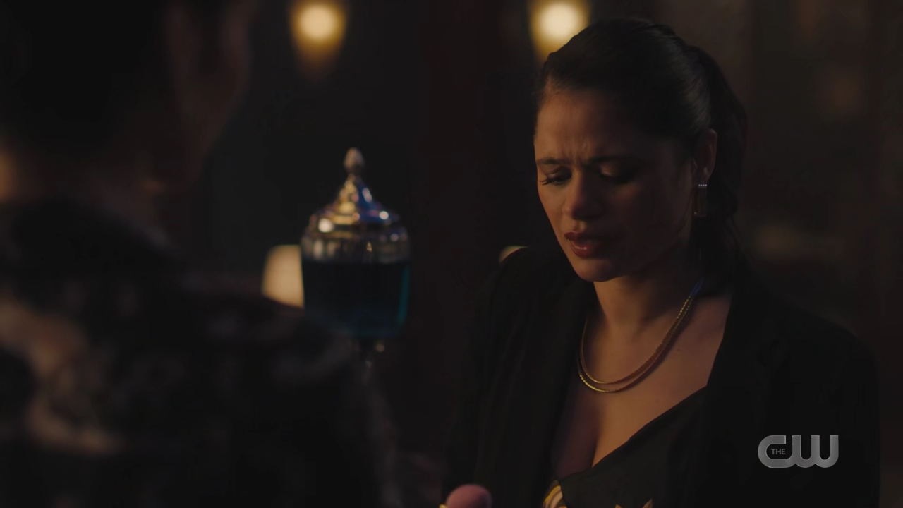 charmed-online-dot-nl_Charmed4x05TheSisterhoodoftheTravelingSandwich2087.jpg