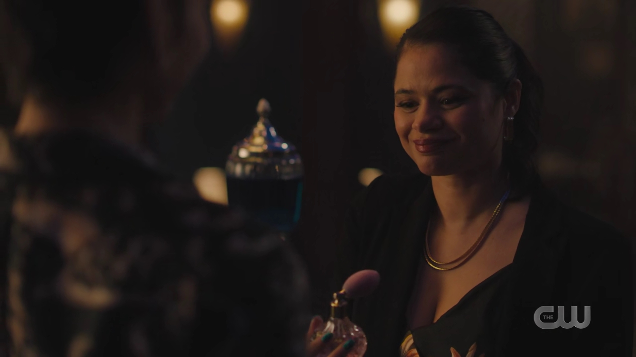 charmed-online-dot-nl_Charmed4x05TheSisterhoodoftheTravelingSandwich2096.jpg