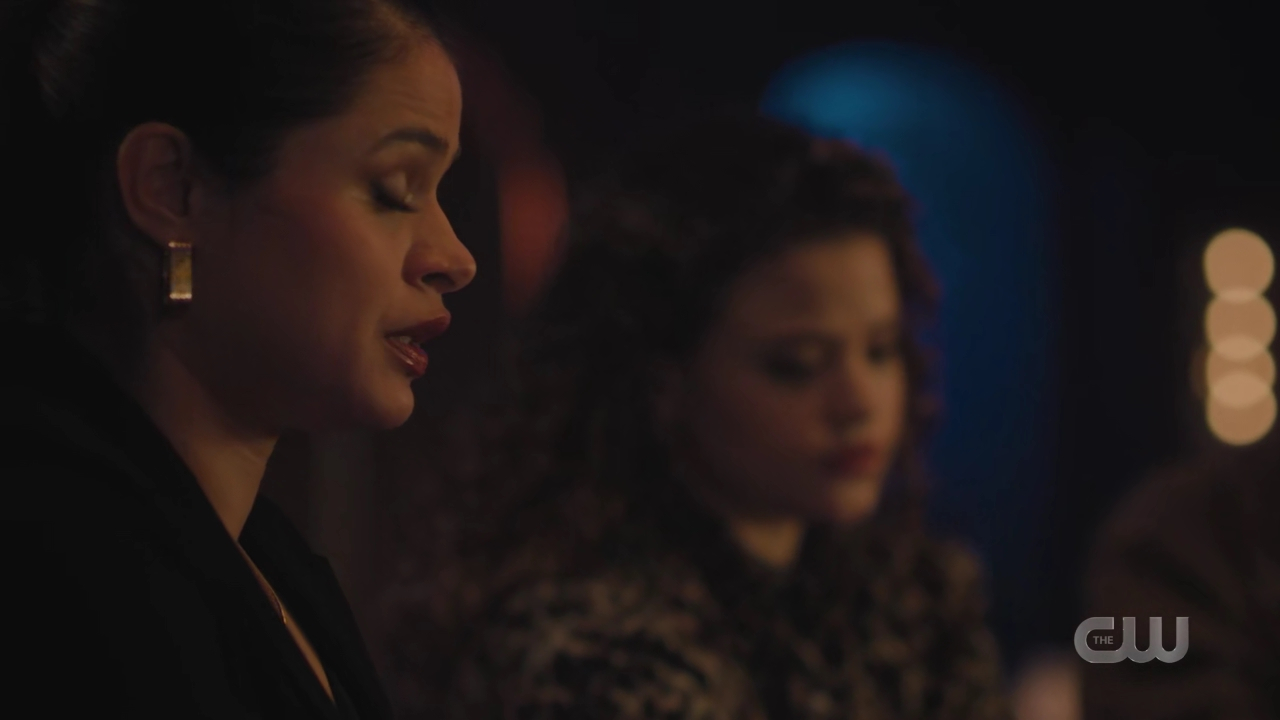 charmed-online-dot-nl_Charmed4x05TheSisterhoodoftheTravelingSandwich2133.jpg