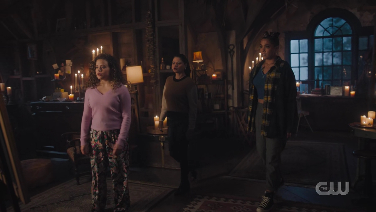 charmed-online-dot-nl_Charmed4x05TheSisterhoodoftheTravelingSandwich2278.jpg