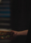 charmed-online-dot-nl_Charmed4x05TheSisterhoodoftheTravelingSandwich0216.jpg